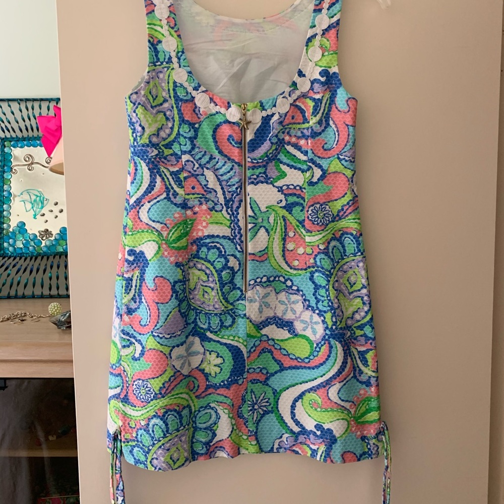 Lilly Pulitzer Conch Republic Delia. Size 6